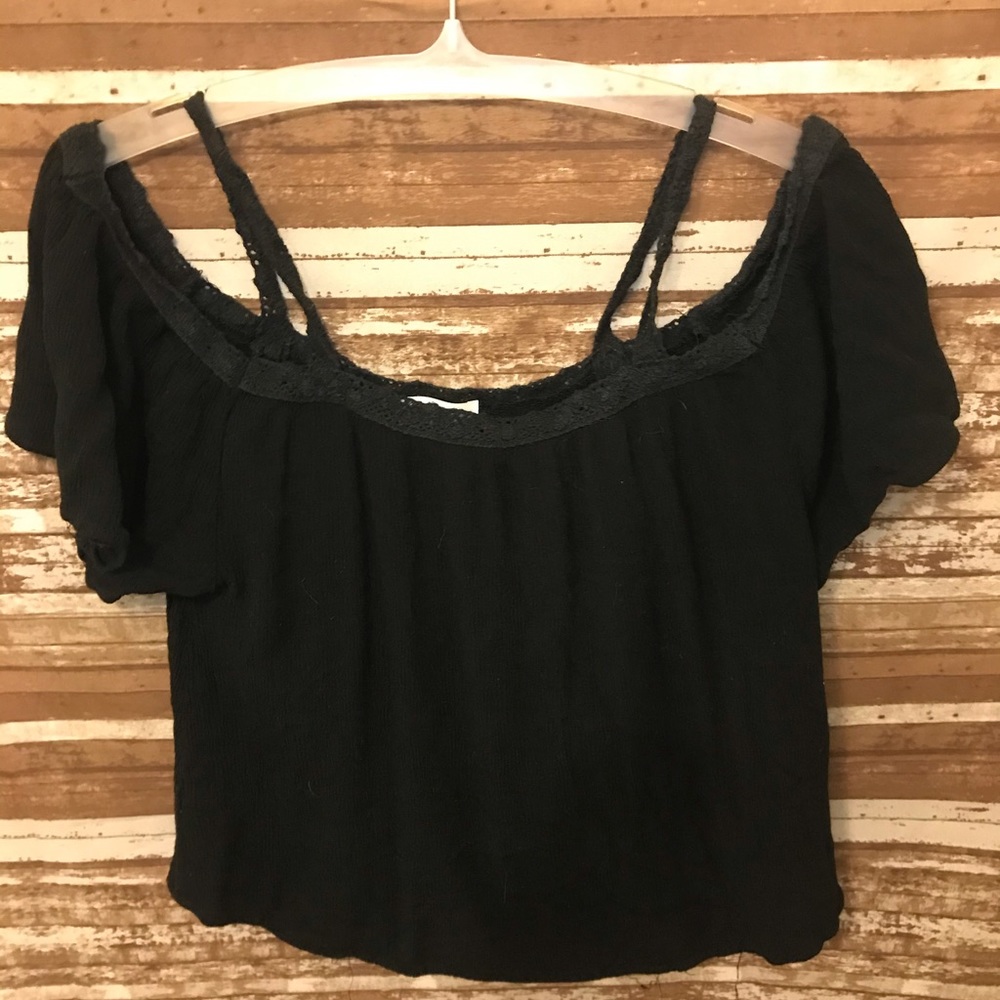 Off the shoulder thin strapped top